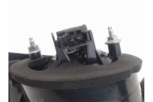Recambio de piloto porton trasero izquierdo para volkswagen golf v plus (5m1) 1.9 tdi referencia OEM IAM 5m0945093h 718121201222