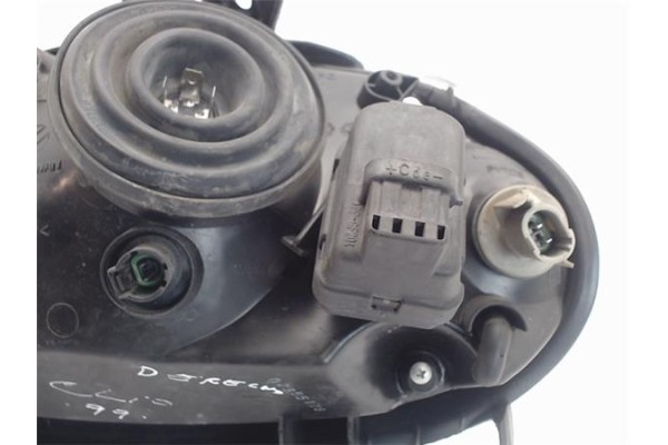 Recambio de faro delantero dcho para renault clio ii fase i (b/cb0) referencia OEM IAM 7701697618 67735101 