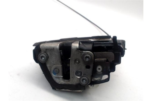 Recambio de cerradura puerta trasero izquierda para toyota auris (e15) 2.0 d-4d referencia OEM IAM 6906042020 A046693 