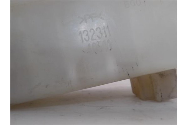 Recambio de deposito liquido direccion asistida para lexus rx (mcu_) 400h fwd referencia OEM IAM 132311 40500  