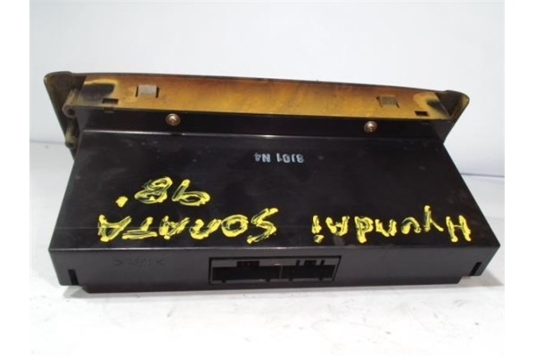 Recambio de mandos calefaccion / a.a. para hyundai sonata (y3) 2.0 gls sohc referencia OEM IAM 8J01N4  