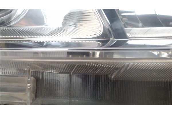 Recambio de faro delantero dcho para toyota prius (zvw30) 1.8 hybrid referencia OEM IAM 8113047251 T675A65 8113047253 , TOYOTA