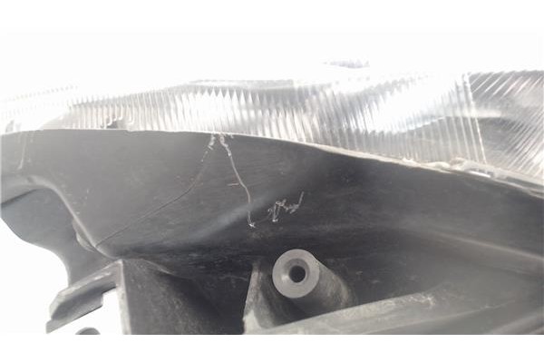 Recambio de faro delantero dcho para toyota prius (zvw30) 1.8 hybrid referencia OEM IAM 8113047251 T675A65 8113047253 , TOYOTA