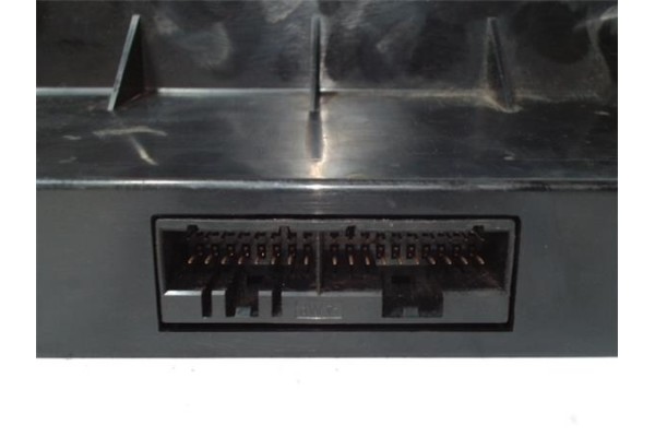 Recambio de mandos calefaccion / a.a. para hyundai sonata (y3) 2.0 gls sohc referencia OEM IAM 8J01N4  