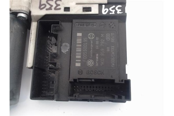 Recambio de motor elevalunas delantero derecho para seat altea (5p1) referencia OEM IAM (1K0959792M) (5P0837402N) (1T0959702G) (