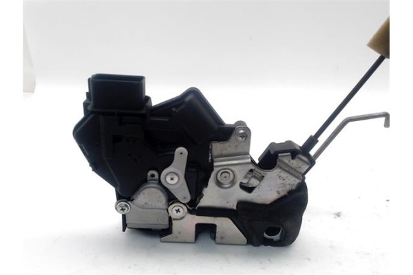 Recambio de cerradura puerta delantero derecha para mazda 5 2.0 referencia OEM IAM B92B94R1  