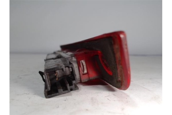 Recambio de luz central de freno para ford focus berlina (cak) 1.8 ghia referencia OEM IAM 5XW5W  