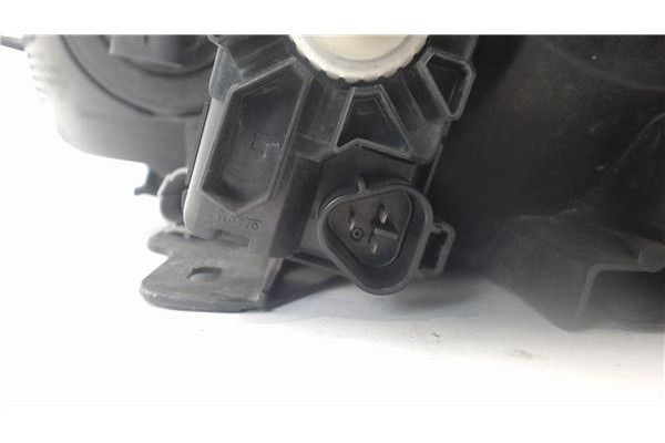 Recambio de faro delantero dcho para toyota prius (zvw30) 1.8 hybrid referencia OEM IAM 8113047251 T675A65 8113047253 , TOYOTA