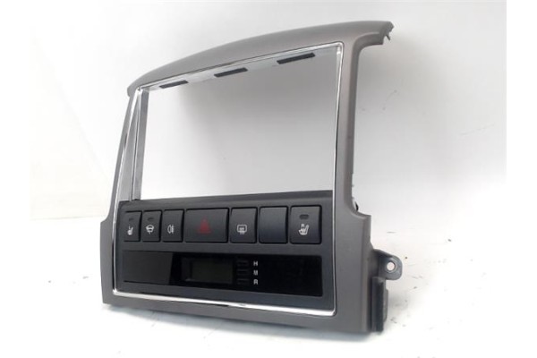 Recambio de embellecedor consola central para kia sorento (bl) 2.5 crdi referencia OEM IAM 847603E6208W  