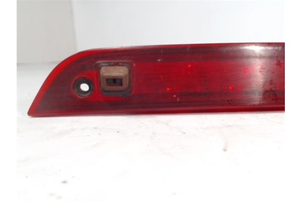 Recambio de luz central de freno para ford focus berlina (cak) 1.8 ghia referencia OEM IAM 5XW5W  