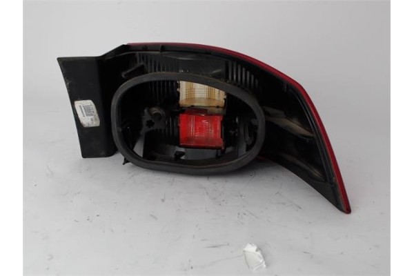 Recambio de piloto trasero izquierdo para renault laguna ii (bg0) 1.8 dynamique referencia OEM IAM 8200002473 23450102 820000247