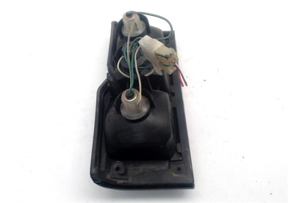 Recambio de piloto trasero derecho para daihatsu wildcat/rocky (f75) 2.8 td referencia OEM IAM 22051459BR  