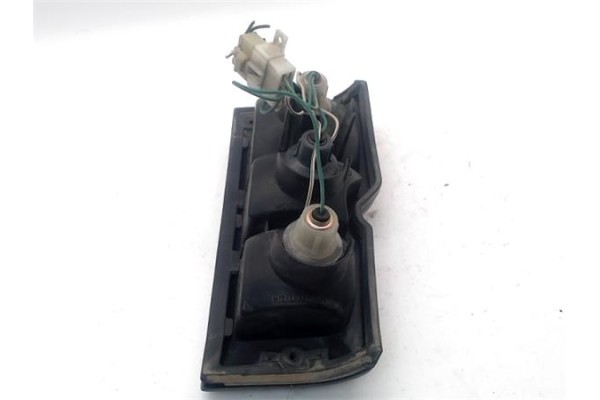 Recambio de piloto trasero derecho para daihatsu wildcat/rocky (f75) 2.8 td referencia OEM IAM 22051459BR  