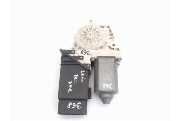 Recambio de motor elevalunas delantero derecho para seat leon (1m1) referencia OEM IAM  (9776105413-301) 