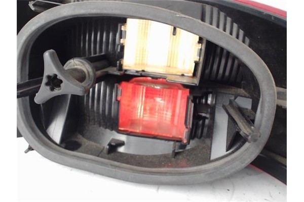 Recambio de piloto trasero izquierdo para renault laguna ii (bg0) 1.8 dynamique referencia OEM IAM 8200002473 23450102 820000247