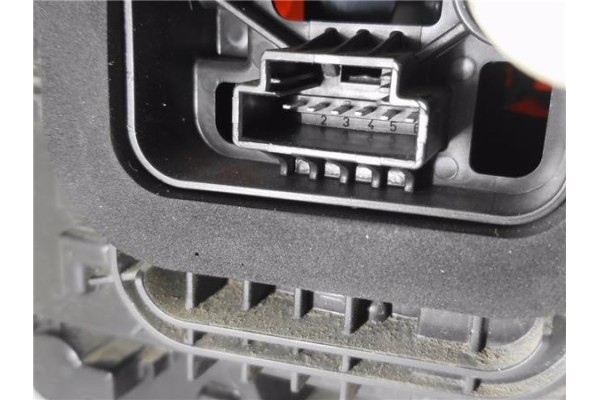 Recambio de piloto trasero derecho para volkswagen polo v (6c1) 1.2 advance bmt referencia OEM IAM 6C0945096F  