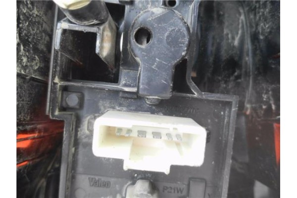 Recambio de piloto trasero derecho para citroen c5 berlina 2.0 audace referencia OEM IAM 6351V3 89034070 
