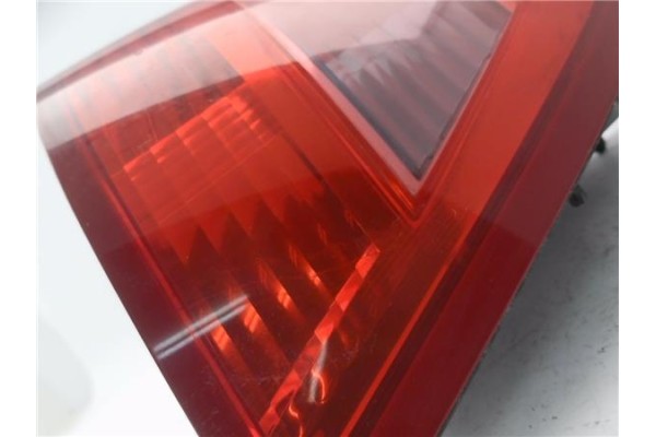 Recambio de piloto trasero derecho para citroen c5 berlina 2.0 audace referencia OEM IAM 6351V3 89034070 