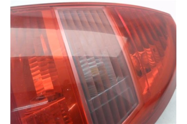 Recambio de piloto trasero derecho para citroen c5 berlina 2.0 audace referencia OEM IAM 6351V3 89034070 