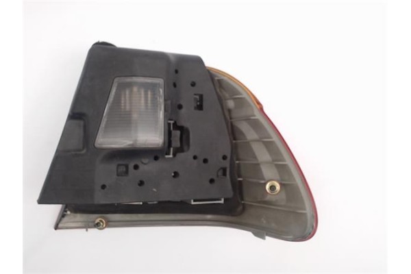 Recambio de piloto trasero izquierdo para bmw serie 3 berlina (e46) referencia OEM IAM 8364921 085518 63218364921 , BMW | 632169