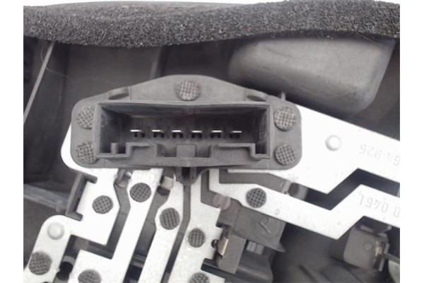 Recambio de piloto trasero izquierdo para bmw serie 3 berlina (e46) referencia OEM IAM 8364921 085518 63218364921 , BMW | 632169