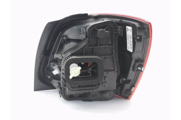 Recambio de piloto trasero izquierdo para volkswagen polo v (6c1) 1.2 advance bmt referencia OEM IAM 6C0945095F  