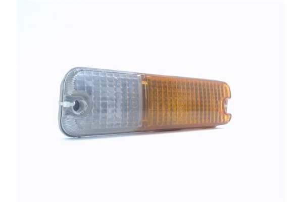 Recambio de intermitente delantero dcho para daihatsu rocky hard top (f7, f8) 2.8 td referencia OEM IAM 21051152  