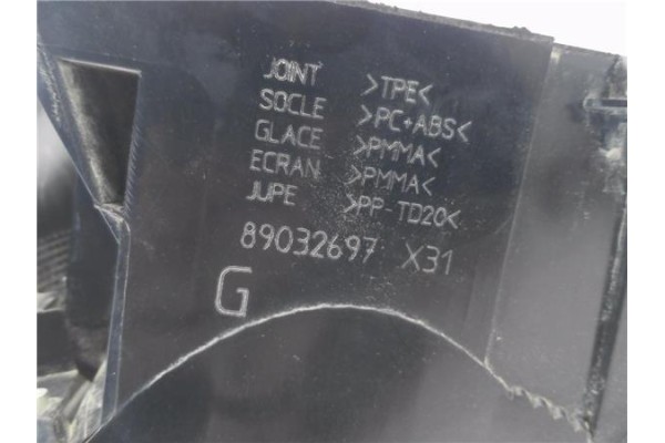 Recambio de piloto trasero izquierdo para citroen c5 berlina 2.0 audace referencia OEM IAM 6350V3 89032697 
