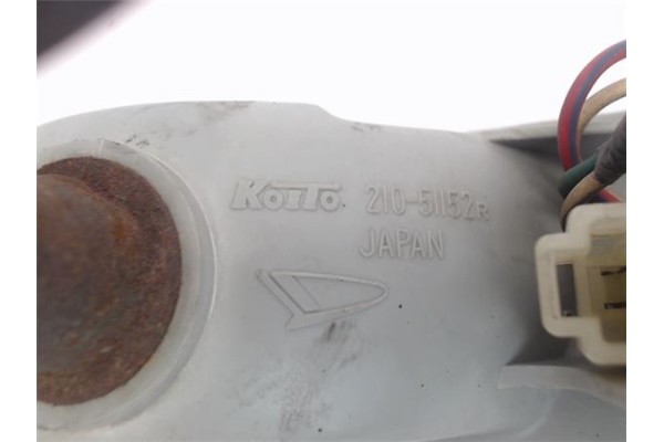 Recambio de intermitente delantero dcho para daihatsu rocky hard top (f7, f8) 2.8 td referencia OEM IAM 21051152  