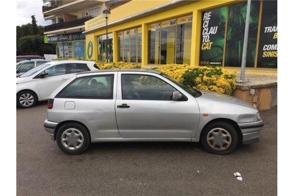 seat ibiza (6k1) del año 1995