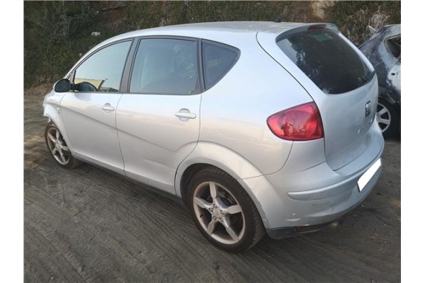 seat altea (5p1)(03.2004) del año 
