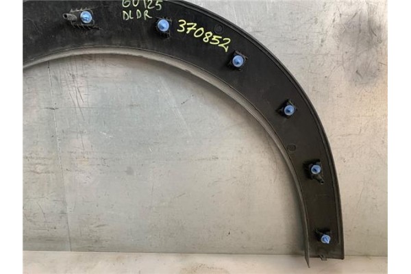 Recambio de aletin delantero derecho para citroen c4 cactus 1.5 business class referencia OEM IAM 98015546XT  