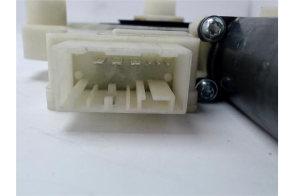 Recambio de motor elevalunas delantero derecho para skoda rapid (nh) 1.4 style referencia OEM IAM 5JA959812E A66993 