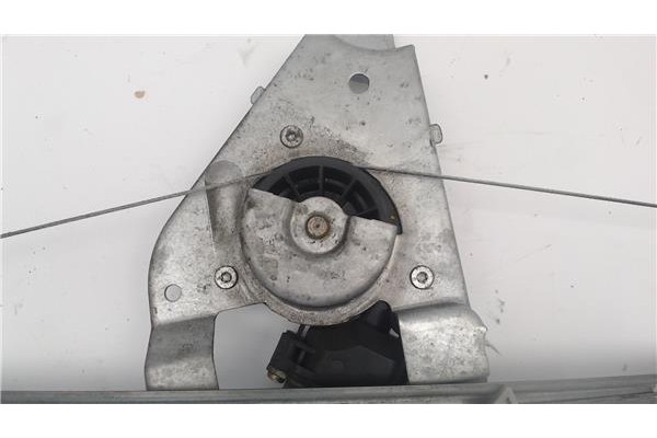 Recambio de mecanismo elevalunas delantero derecho para citroen xantia berlina referencia OEM IAM 400579T3  
