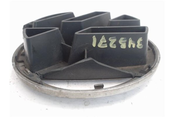 Recambio de anagrama para volkswagen polo iv (9n1) referencia OEM IAM 1J5853601A  