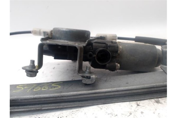 Recambio de elevalunas electrico delantero derecho para nissan note (e11e) 1.5 dci referencia OEM IAM 807009U00D 400926B 