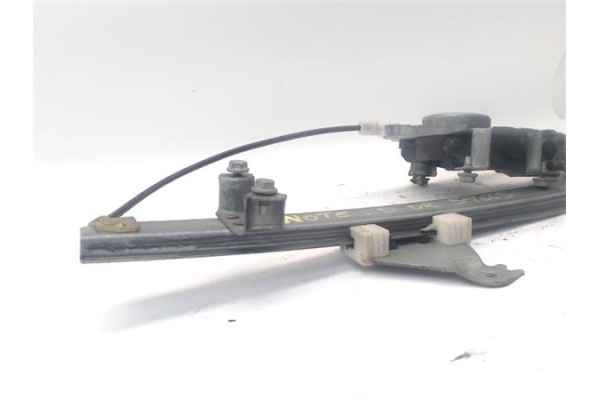 Recambio de elevalunas electrico delantero derecho para nissan note (e11e) 1.5 dci referencia OEM IAM 807009U00D 400926B 