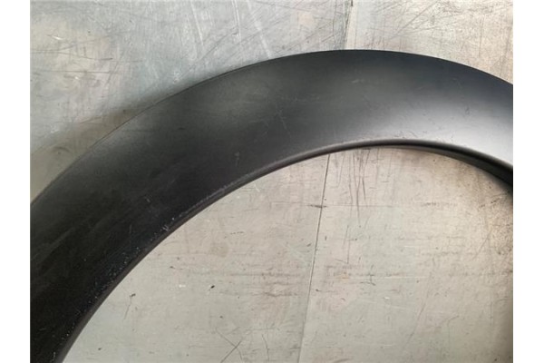 Recambio de aletin delantero izquierdo para citroen c4 cactus 1.5 business class referencia OEM IAM 98015547XT  
