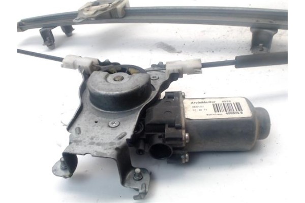 Recambio de elevalunas electrico delantero derecho para nissan note (e11e) 1.5 dci referencia OEM IAM 807009U00D 400926B 