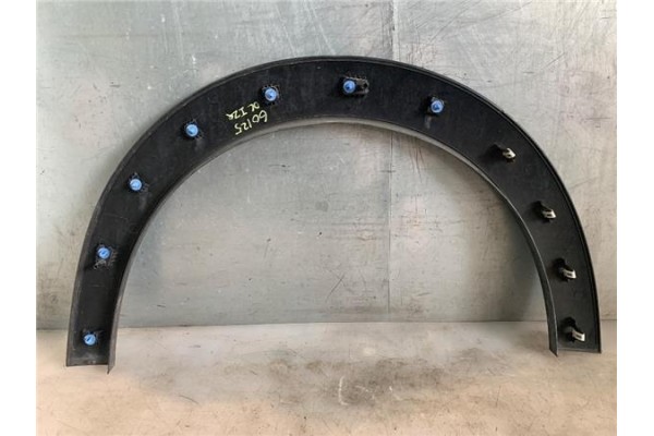 Recambio de aletin delantero izquierdo para citroen c4 cactus 1.5 business class referencia OEM IAM 98015547XT  
