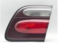 Recambio de piloto interior derecho para nissan almera (n15) 1.4 referencia OEM IAM BA75E  