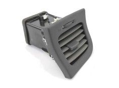 Recambio de rejilla entrada de aire para kia rio (jb) 1.4 16v referencia OEM IAM 974601G000XI BNA671997 