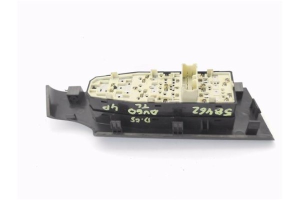 Recambio de mando elevalunas delantero izquierdo para chevrolet aveo berlina 1.4 lt referencia OEM IAM 202005158  