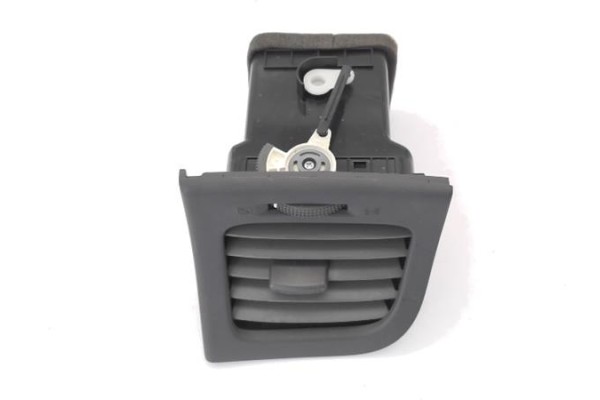 Recambio de rejilla entrada de aire para kia rio (jb) 1.4 16v referencia OEM IAM 974601G000XI BNA671997 