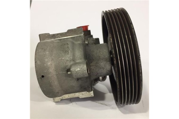 Recambio de bomba servodireccion para renault trafic ii furgón (fl) 1.9 dci referencia OEM IAM 2605891 20681303 