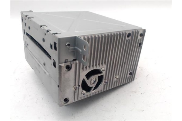 Recambio de radio / cd para opel astra j 1.6 referencia OEM IAM 84030323 23350961 