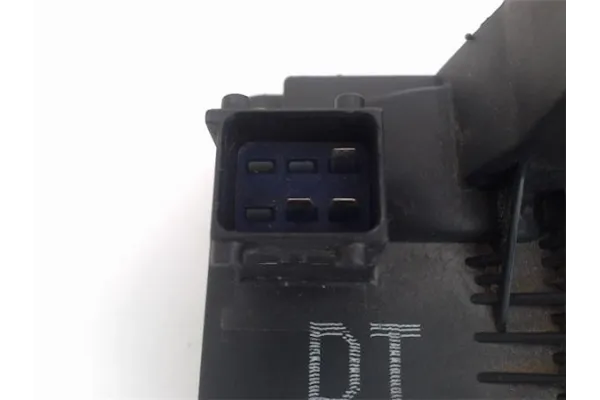 Recambio de cierre electromagnetico trasero derecho para opel zafira a 2.0 dti 16v referencia OEM IAM 24414135 90561158 90561158