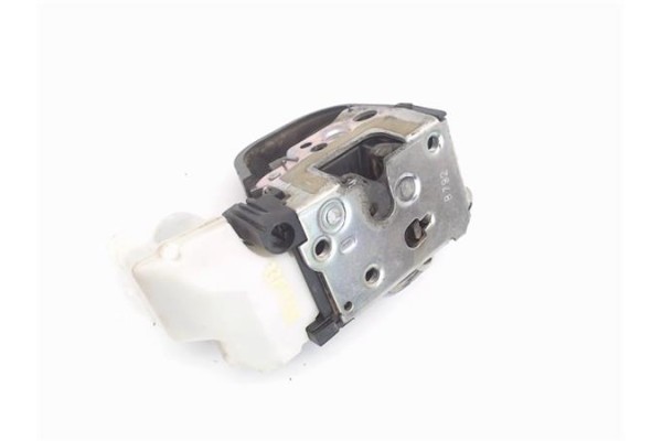 Recambio de cierre electromagnetico delantero derecho para alfa romeo gt (125) 2.0 jts 16v distinctive referencia OEM IAM 468004