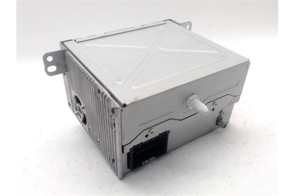 Recambio de radio / cd para opel astra j 1.6 referencia OEM IAM 84030323 23350961 