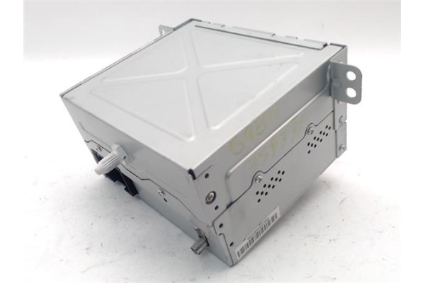Recambio de radio / cd para opel astra j 1.6 referencia OEM IAM 84030323 23350961 